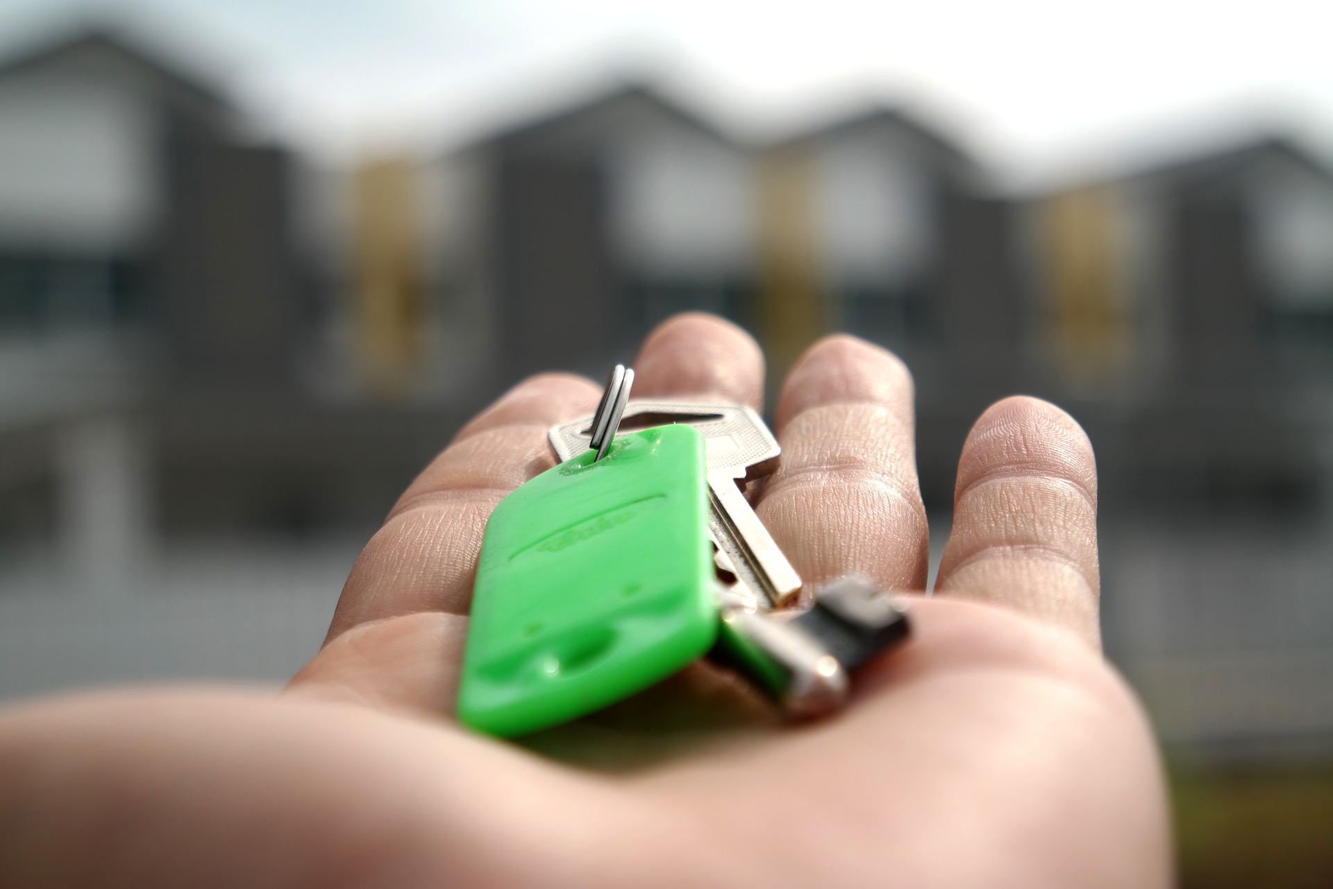 Selling a house in a divorce